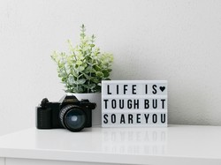 180 Kata-kata Bijak Kehidupan Sehari-hari Bahasa Inggris, Indonesia, dan Jawa