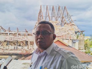 Pemprov NTB Usulkan Rp 200 M untuk Bangun Ulang Kantor DPRD yang Dibakar Pemprov NTB Usulkan Rp 200 M untuk Bangun Ulang Kantor DPRD yang Dibakar