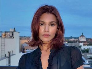 Video: Styling Rambut Long Bob dengan Catokan