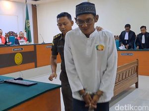 Pelaku Mutilasi Teman Kerja di Jombang Dituntut Penjara Seumur Hidup Pelaku Mutilasi Teman Kerja di Jombang Dituntut Penjara Seumur Hidup