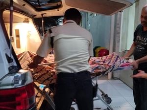 7 Fakta Pria Bangkalan Tewas Ditebas 2 Anak Tiri saat Bonceng Istri 7 Fakta Pria Bangkalan Tewas Ditebas 2 Anak Tiri saat Bonceng Istri