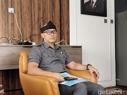 Wakil Ketua DPRD Kota Bandung Jamin Gaji-Tunjangan Kembali ke Warga