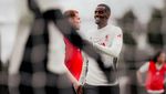 Momen Isak Si Pemain Termahal Liga Inggris Latihan Perdana di Liverpool
