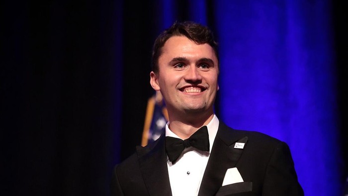 Charlie Kirk Ditembak di Kampus Utah? Ini yang Terjadi Sebenarnya
