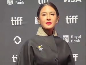 7 Gaya Dian Sastrowardoyo Pakai Baju Dior, Pin One Piece Jadi Sorotan 7 Gaya Dian Sastrowardoyo Pakai Baju Dior, Pin One Piece Jadi Sorotan