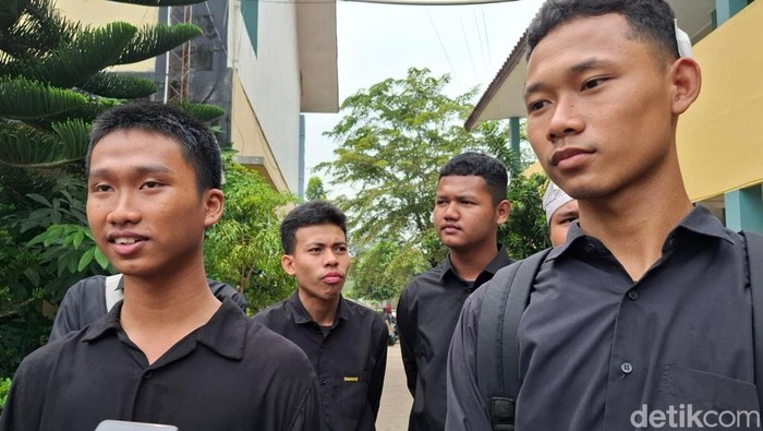 Atap Sekolah Ambruk, Cerita Siswa SMKN 1 Cileungsi tentang Kepanikan yang Mencekam