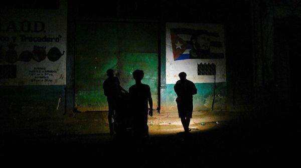 Havana Gelap Gulita, Jaringan Listrik Kuba Kolaps
