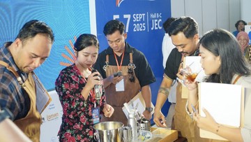 Tiga Peracik Yogyakarta Ciptakan Kreasi Teh Memukau di 2025.