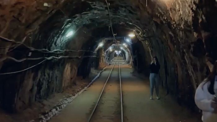 Video: Menyusuri Tambang Garam Khewra, Terbesar Kedua di Dunia