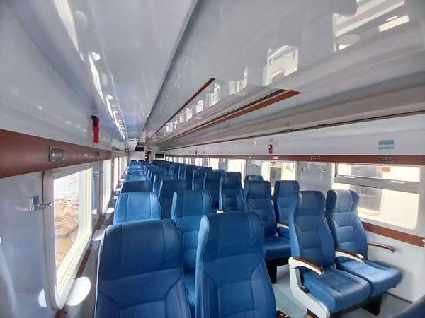 Model Baru Rangkaian Kereta Matarmaja Pasar Senen-Malang