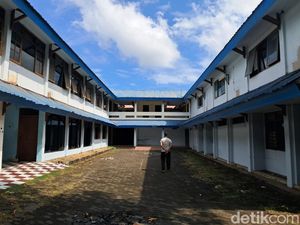 Kantor Sementara Belum Siap, Legislator DPRD Makassar Masih Nomaden Kantor Sementara Belum Siap, Legislator DPRD Makassar Masih Nomaden