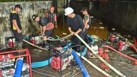 Petugas Kerahkan Pompa, Penanganan Banjir di Bali Terus Dilakukan