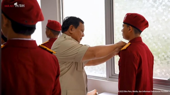Setahun Prabowo-Gibran, Apa Kabar Pendidikan Kita? Ini yang Lagi Dibahas!