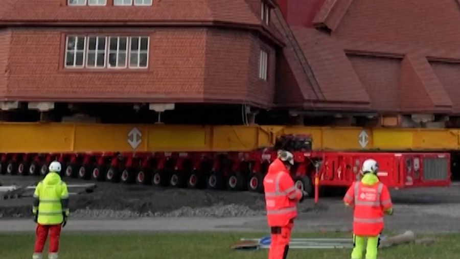 Video: Terancam Perluasan Tambang, Gereja Swedia 113 Tahun Direlokasi Utuh