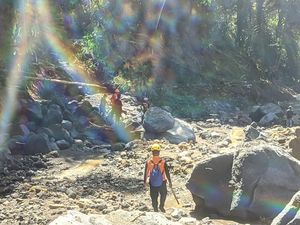 Korban Tewas Akibat Banjir Bandang di Nagekeo Bertambah Jadi 6 Jiwa Korban Tewas Akibat Banjir Bandang di Nagekeo Bertambah Jadi 6 Jiwa