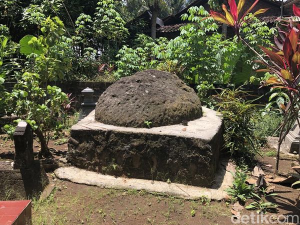 Potret Batu Lesung Jejak Cinta Tragis Sri Tanjung-Mandor Belanda di Tangisan
