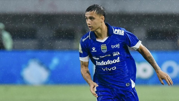 Catatan Debut Thom Haye dan Eliano Reijnders di Persib Bandung