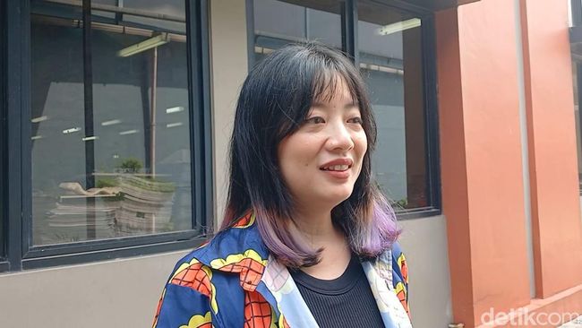 Leony Bakal Tetap Bayar Pajak Waris Puluhan Juta: Bisa Apa Kita?