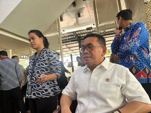 Mendag soal Izin Impor iPhone 17: Kalau Sesuai Prosedur, Diproses Mendag soal Izin Impor iPhone 17: Kalau Sesuai Prosedur, Diproses