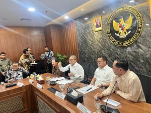 Prabowo Lanjutkan Bansos Beras 4 Bulan, Telan Anggaran Rp 13,9 T Prabowo Lanjutkan Bansos Beras 4 Bulan, Telan Anggaran Rp 13,9 T