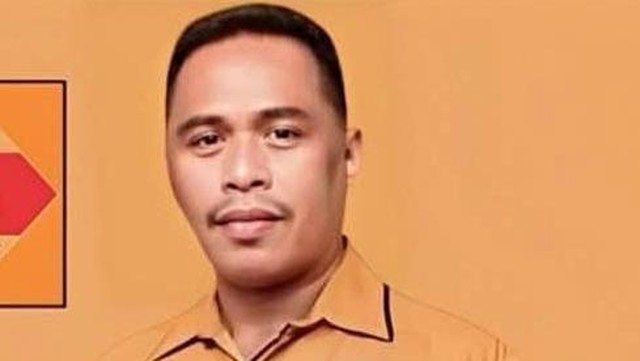 Kabar Terkini Artis dari InsertLive : Tampang Anggota DPRD Wakatobi Ternyata Buronan Kasus Pembunuhan 2014