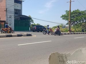 Laka Karambol 4 Kendaraan di Jalan Jogja-Solo Klaten, 1 Pemotor Tewas