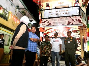 Irjen Kemendagri Monitor Langsung Pelaksanaan Siskamling di Surakarta Irjen Kemendagri Monitor Langsung Pelaksanaan Siskamling di Surakarta
