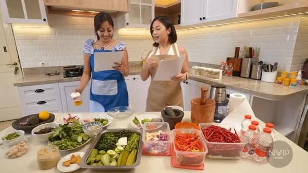 Nikita dan Nona Willy Belajar Masak Sambal, Langsung Bikin Heboh di Dapur!