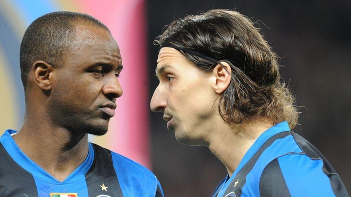 Inter Milan's Patrick Vieira and Zlatan Ibrahimovic prior to kick off  (Photo by Neal Simpson - PA Images via Getty Images)