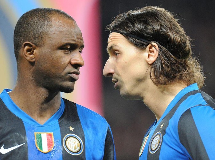 Inter Milan's Patrick Vieira and Zlatan Ibrahimovic prior to kick off  (Photo by Neal Simpson - PA Images via Getty Images)