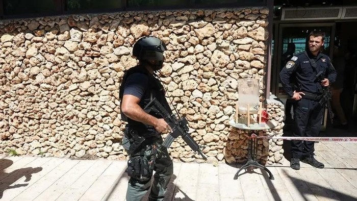 Dua Orang Terluka, Penikaman Bikin Panik di Hotel Yerusalem