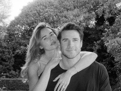 Gabriella Brooks Fix Umumkan Tunangan dengan Liam Hemsworth