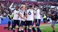 Posisi ke-8 klasemen Liga Inggris: Tottenham Hotspur dengan prediksi 57 poin. Foto: Getty Images/Justin Setterfield