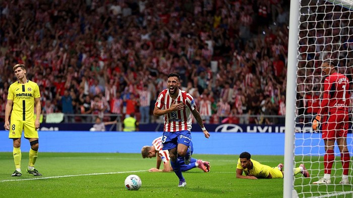 MADRID, SPAIN - SEPTEMBER 13: Nicolas Gonzalez of Atletico de Madrid celebrates scoring his teams second goal during the LaLiga EA Sports match between Atletico de Madrid and Villarreal CF at Riyadh Air Metropolitano on September 13, 2025 in Madrid, Spain. (Photo by Florencia Tan Jun/Getty Images)