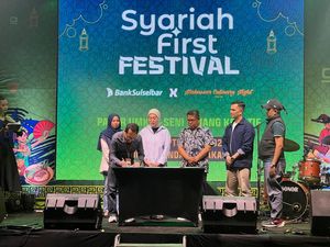 Bank Sulselbar Tanda Tangan Akad Migrasi Kredit ASN Jadi Multiguna Syariah Bank Sulselbar Tanda Tangan Akad Migrasi Kredit ASN Jadi Multiguna Syariah