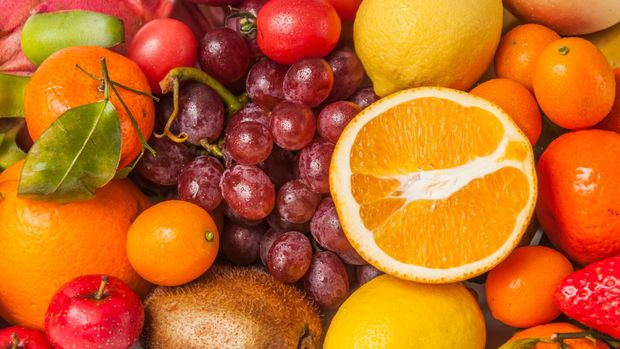 Tidak semua buah cocok disimpan di kulkas karena bisa merusak rasa, aroma, dan teksturnya, sehingga beberapa jenis lebih baik dibiarkan di suhu ruang.