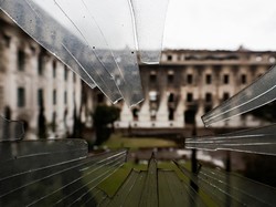 Impian Turis Inggris ke Everest Tak Goyah, meski Nepal Bergejolak