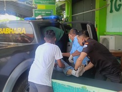 Warga Sebut Bus Wisata Tabrak Rumah di Probolinggo Melaju Tak Beraturan