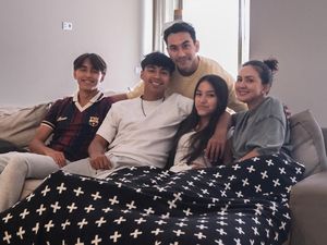 3 Anak Donna Agnesia-Darius Sinathrya Merantau ke Portugal demi Sekolah 3 Anak Donna Agnesia-Darius Sinathrya Merantau ke Portugal demi Sekolah