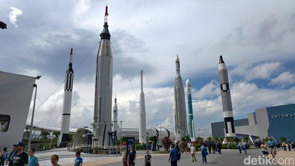 Serunya Wisata Antariksa di Kennedy Space Center