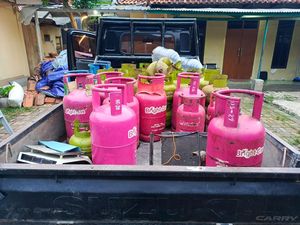 Polisi Gerebek Rumah Pengoplos Gas Subsidi di Bogor, 2 Orang Ditangkap