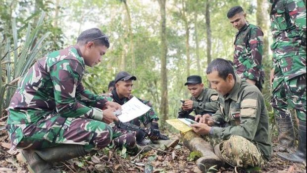 Tim Ekspedisi Macan Tutul Jawa TNI AD menggelar ekspedisi pelestarian alam di kawasan Pegunungan Sanggabuana, Kabupaten Karawang. ANTARA/HO-TNI-AD