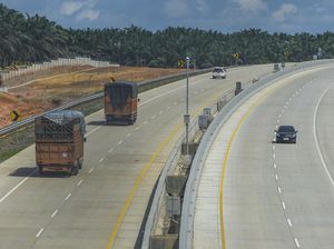 Jalan Tol Betung-Tempino-Jambi Beroperasi Jalan Tol Betung-Tempino-Jambi Beroperasi