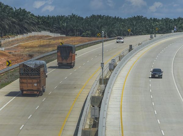 Jalan Tol Betung-Tempino-Jambi Beroperasi