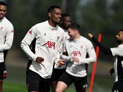 Van Dijk Sudah Terkesan Banget sama Isak