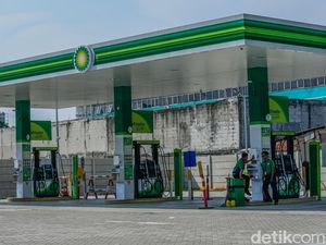 Swasta Belum Beli BBM Pertamina buat Isi SPBU