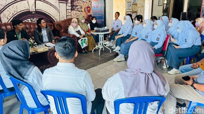 Duh, Kasihan! 11 Siswa SMA 5 Bengkulu Ini Sampai Ngadu ke Ombudsman, Kenapa ya?