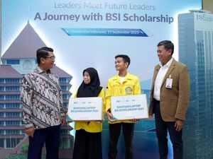 Danai Rp 65,5 M, BSI Fasilitasi Mahasiswa Unggulan Daerah Masuk Kampus Top Danai Rp 65,5 M, BSI Fasilitasi Mahasiswa Unggulan Daerah Masuk Kampus Top