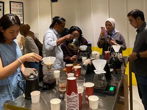 Coffee Experience Vol. 2 - Brewing Stories, Sharing Moments with Ngopi Yuk Community by detikFood Coffee Experience Vol. 2 - Brewing Stories, Sharing Moments with Ngopi Yuk Community by detikFood