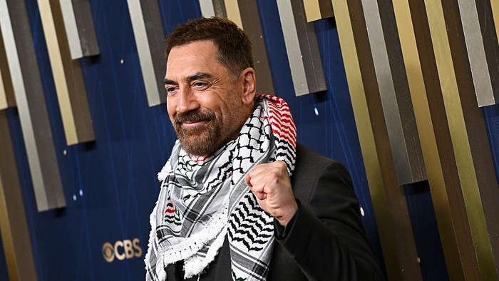 Javier Bardem Lantang Bela Palestina di Emmy Awards, Aksinya Tuai Sorotan